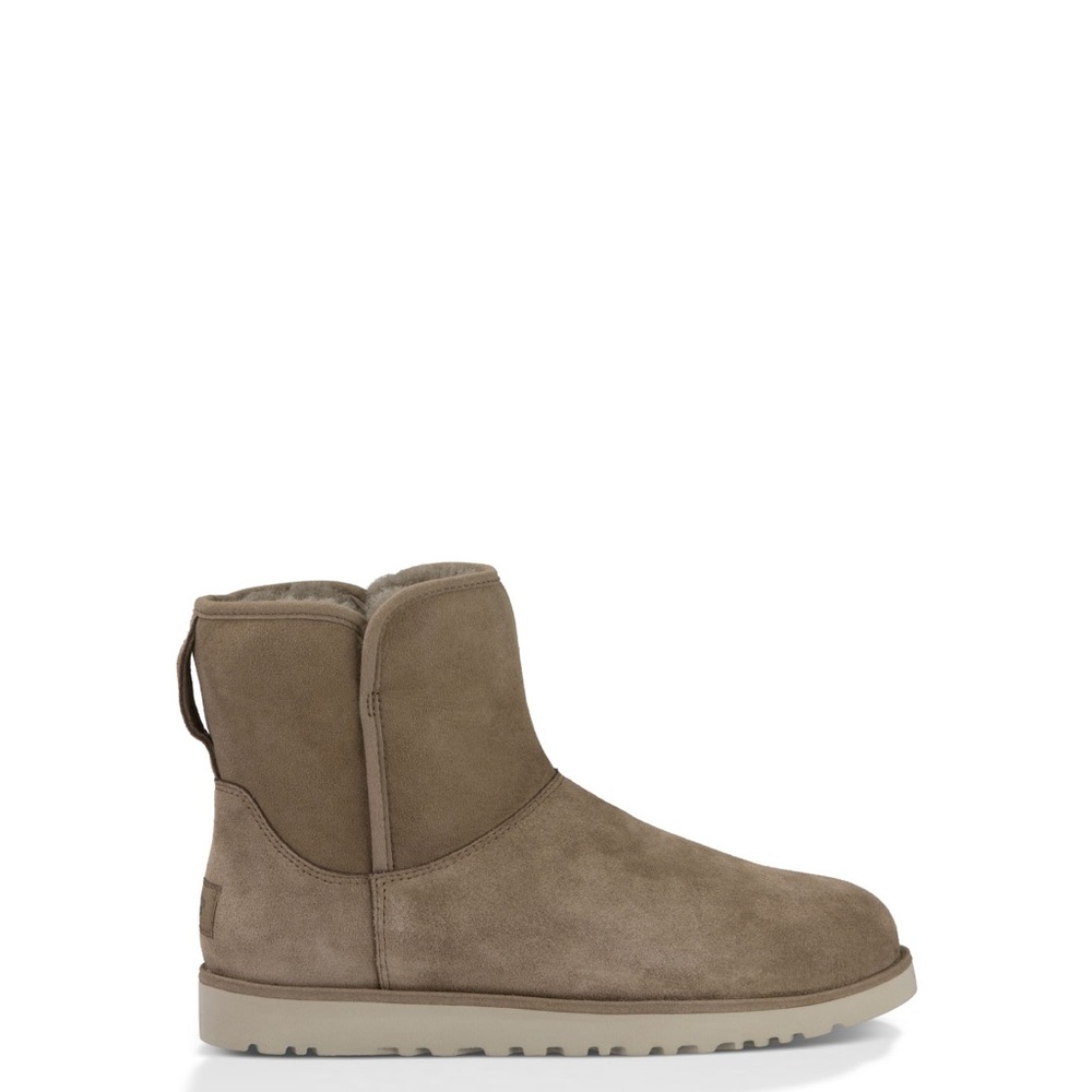 UGG Cory Shearling Ankle Boots BRAND NEW!